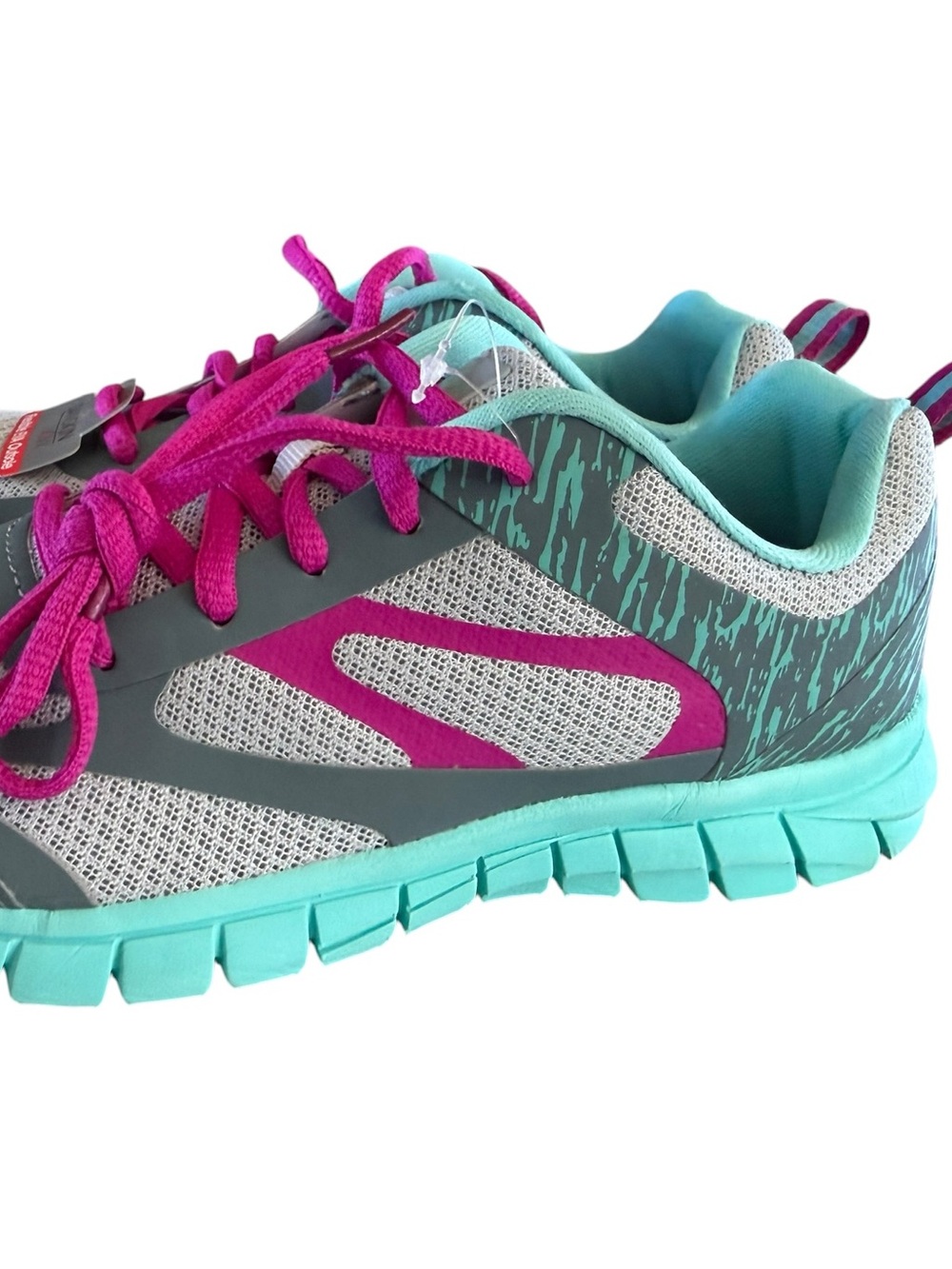 Danskin Now Girls Sneakers Size 4 NWT